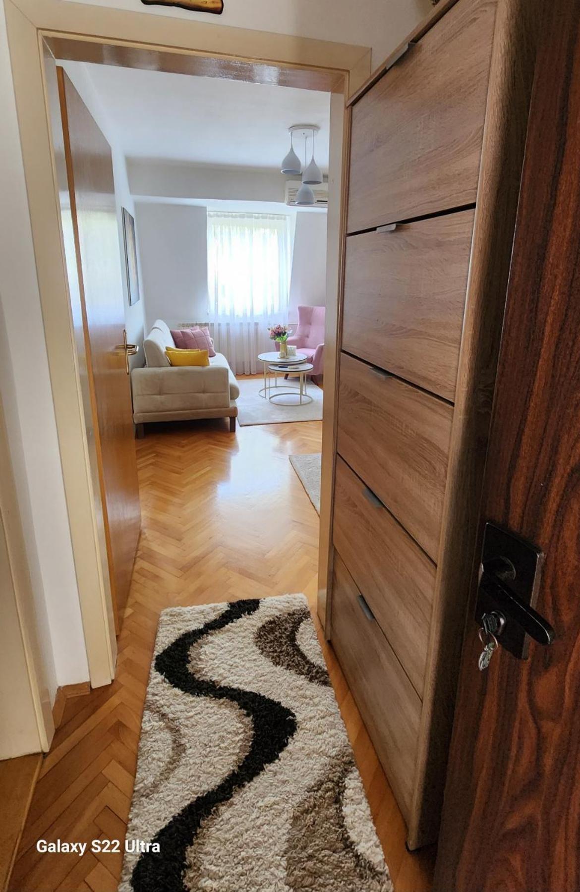 Apartment 88, Self Check-In, Free Parking 斯科普里 外观 照片