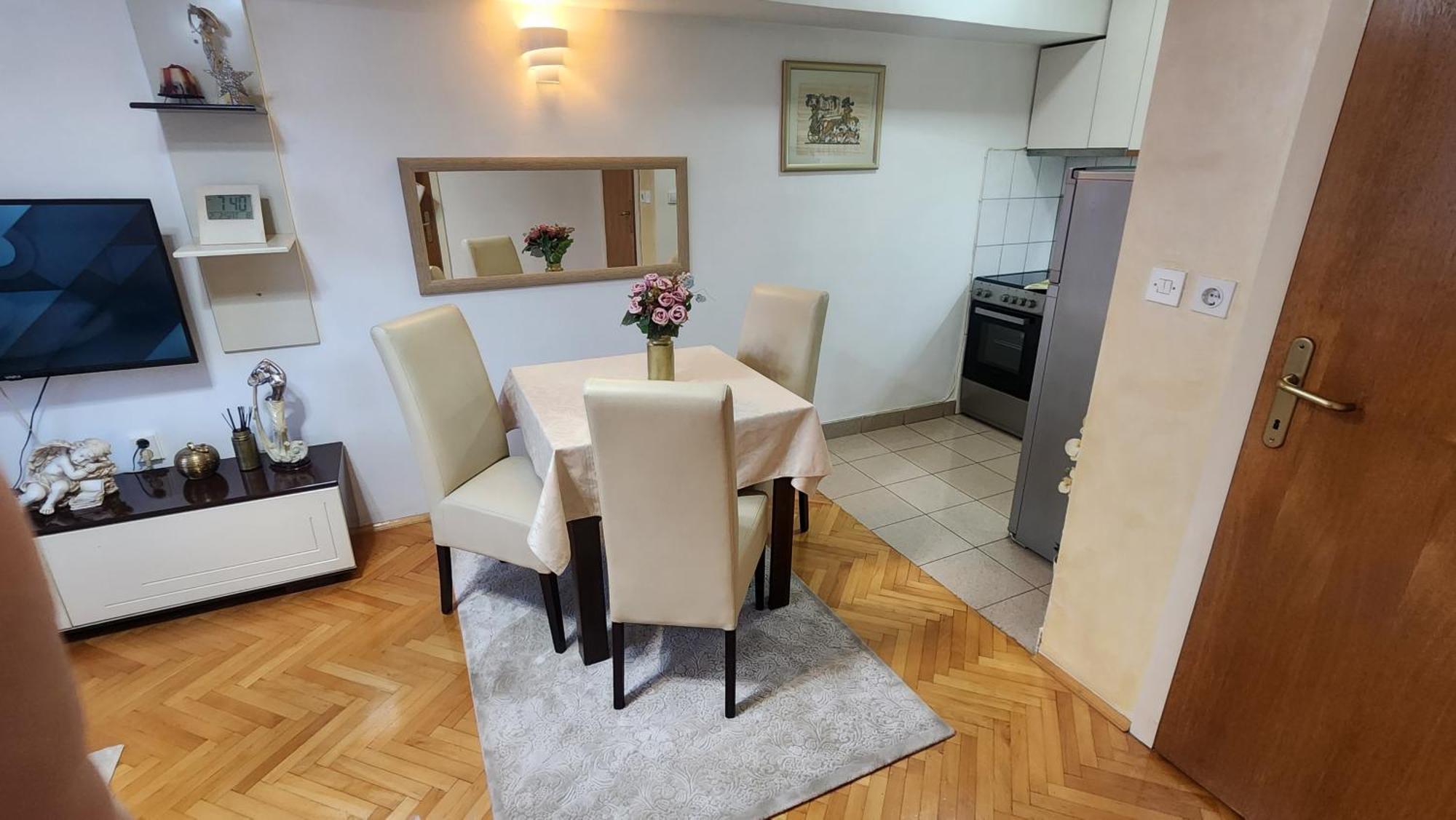 Apartment 88, Self Check-In, Free Parking 斯科普里 外观 照片